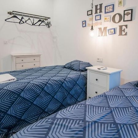 Cozy Flat In City Center Feel The Vibe Selfcheckin Valencia Exterior photo
