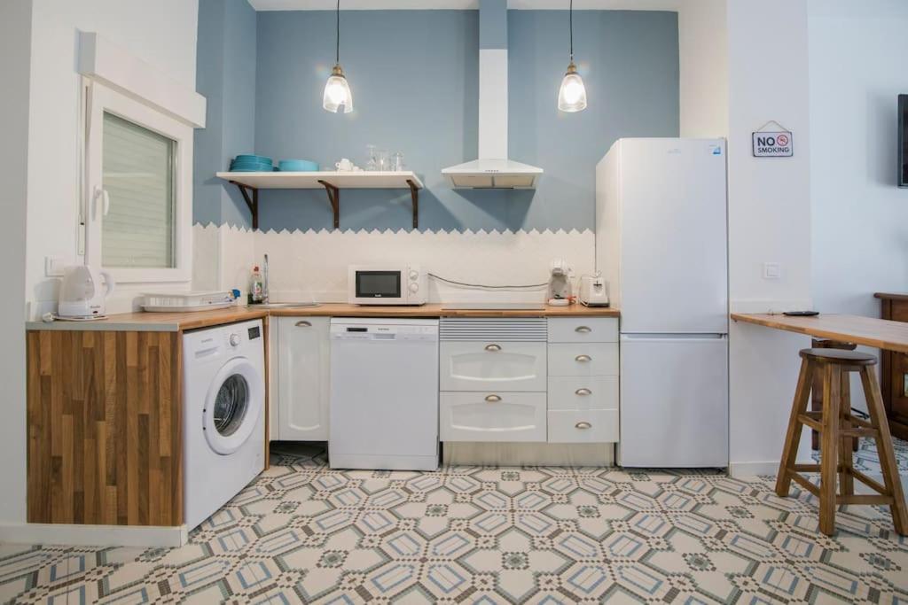 Cozy Flat In City Center Feel The Vibe Selfcheckin Valencia Exterior photo