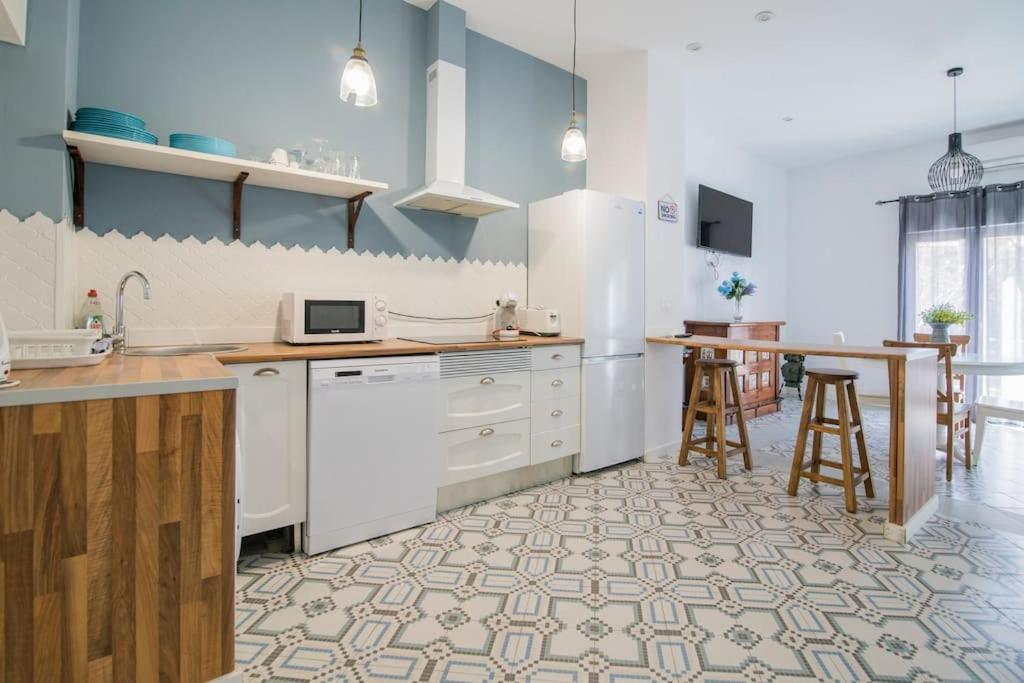 Cozy Flat In City Center Feel The Vibe Selfcheckin Valencia Exterior photo